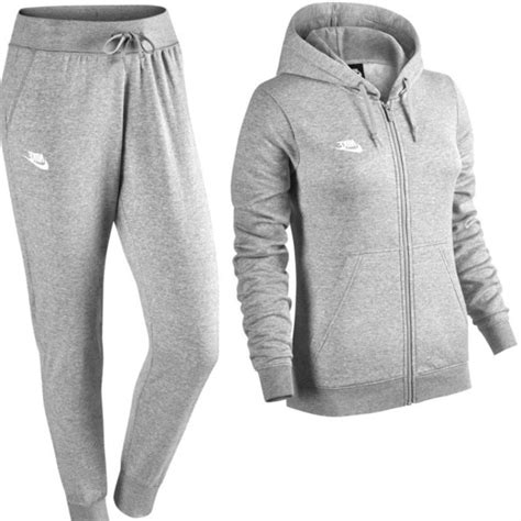 nike anzug damen classic|nike joggingsanzüge damen.